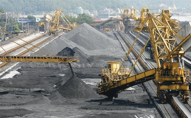 Ứng dụng máy nén khí trong xây dựng và khai khoáng